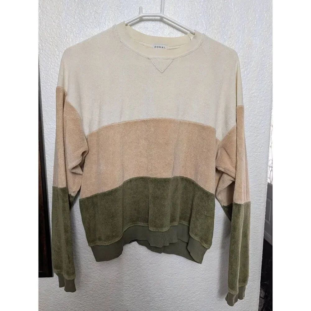 Donni. Sweatshirt small